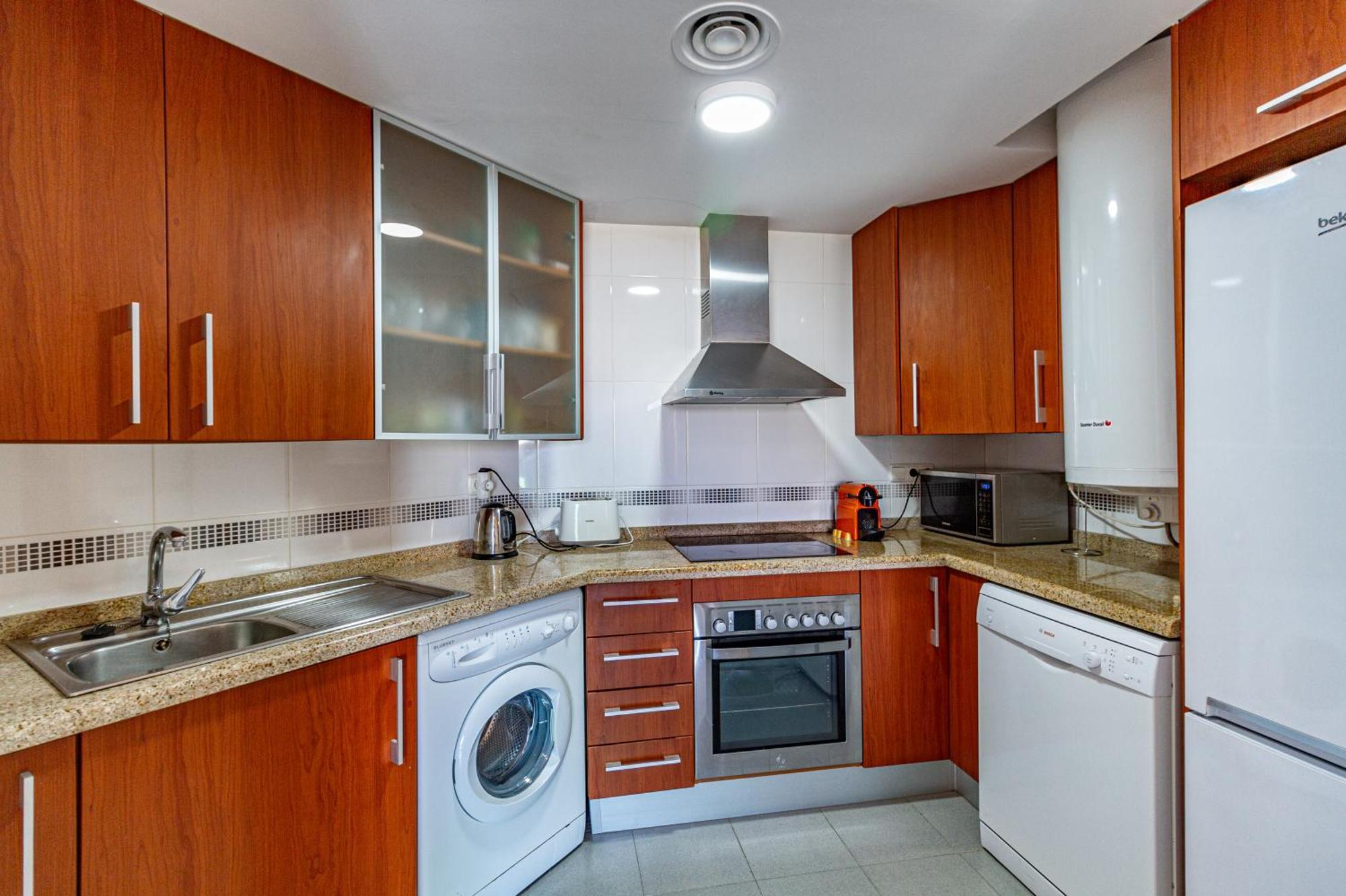 Apartment Vilapark With Pool, Free Parking, Terrace, Beach 貝尼多姆 外观 照片