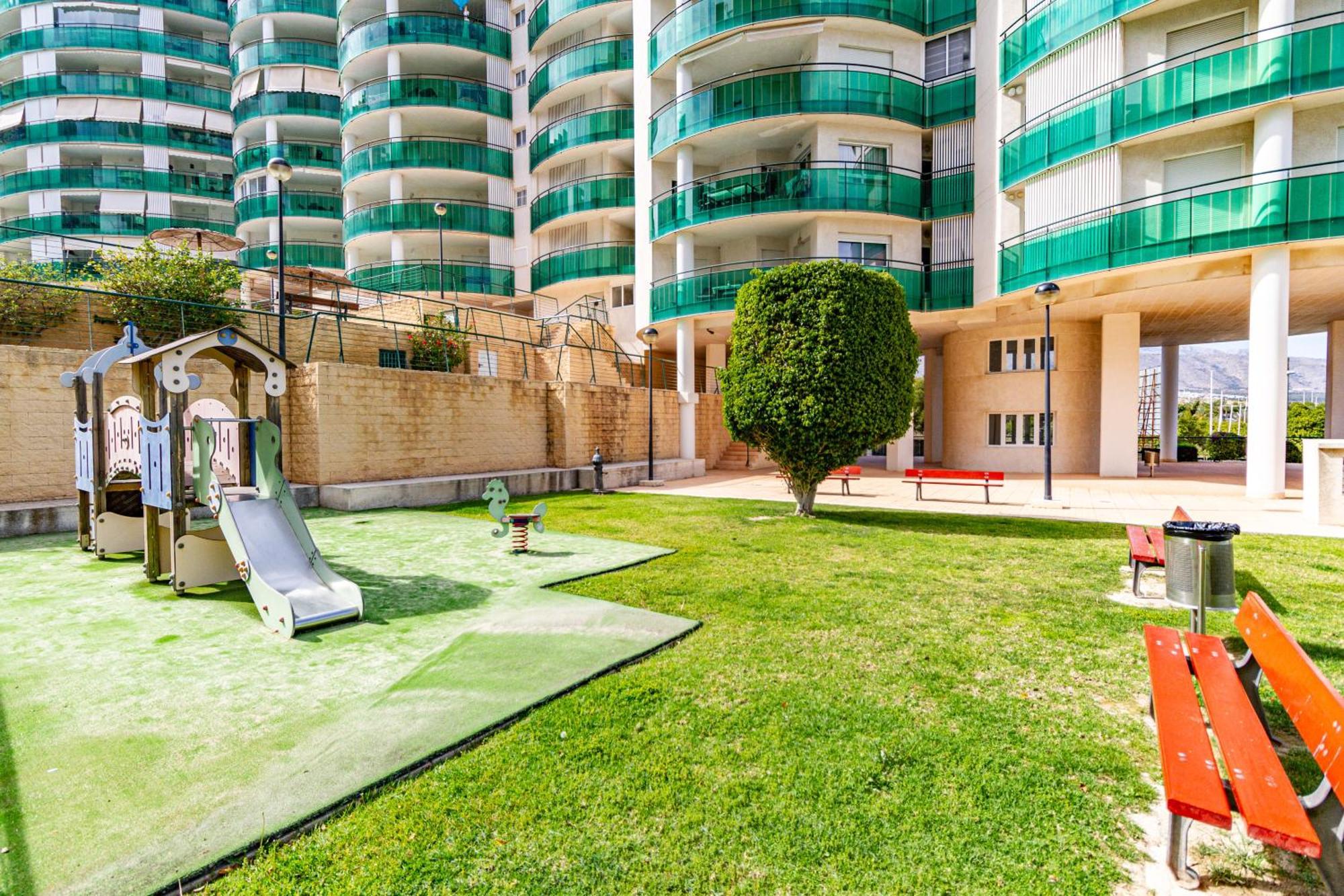 Apartment Vilapark With Pool, Free Parking, Terrace, Beach 貝尼多姆 外观 照片