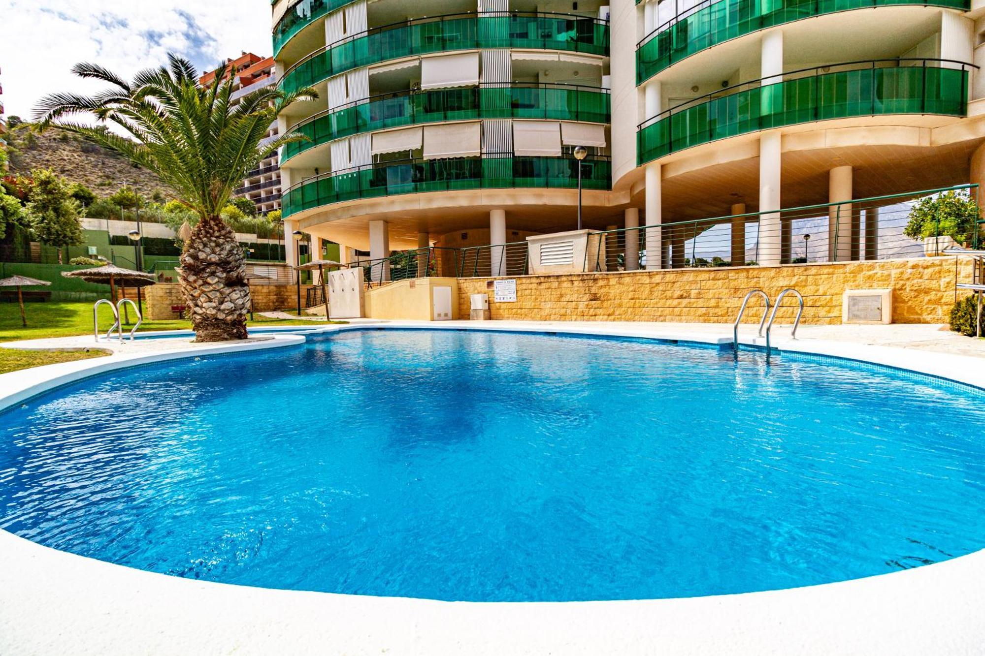 Apartment Vilapark With Pool, Free Parking, Terrace, Beach 貝尼多姆 外观 照片